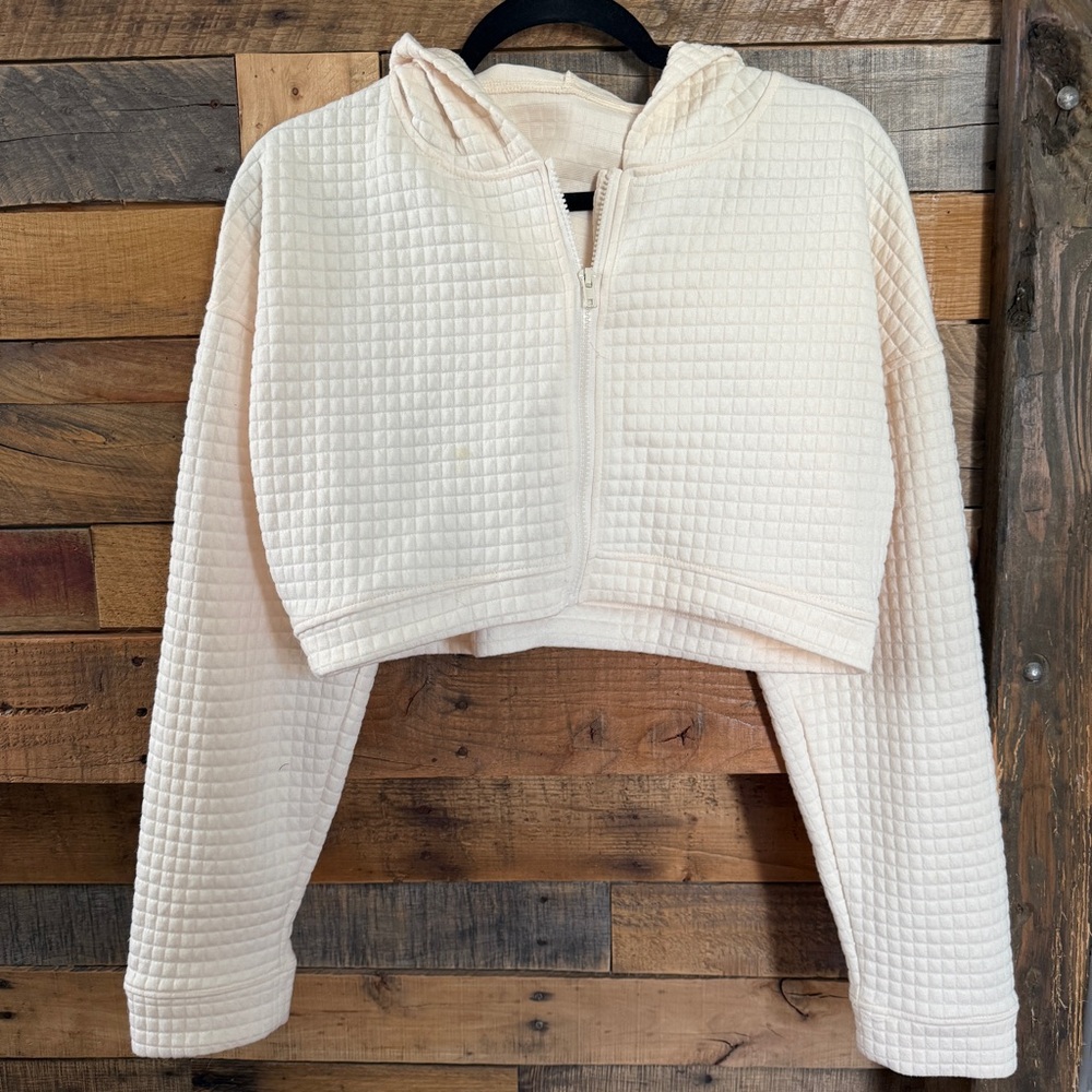 Cream cropped full zip quilted hoodie with cream hardware